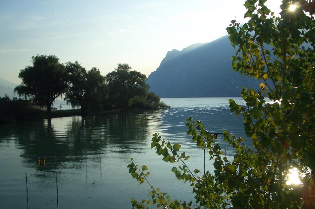 Hotel Villa Verde Torbole Sul Garda Exterior photo